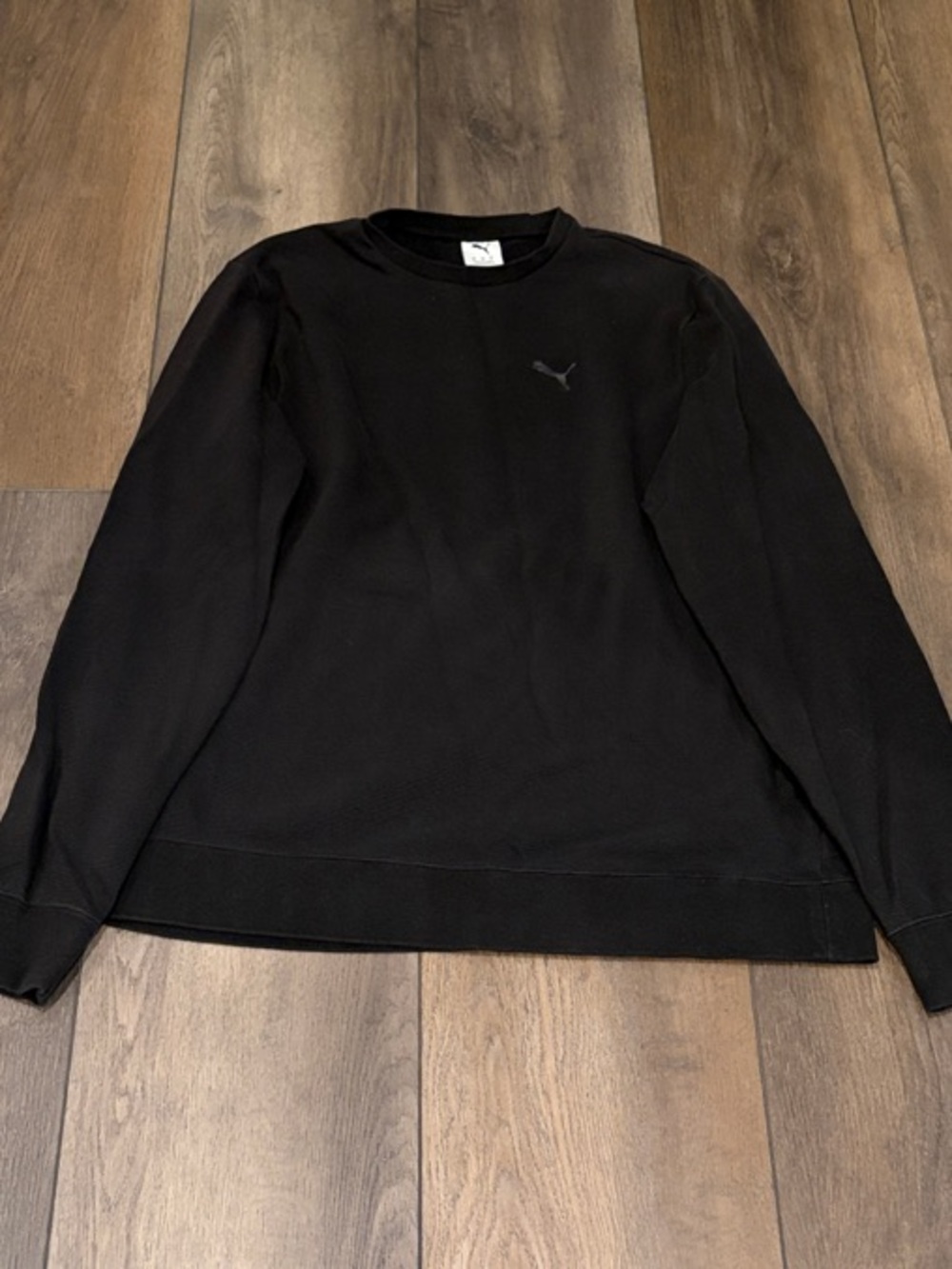Puma Black Crewneck Pullover Sweatshirt with Subtle Logo